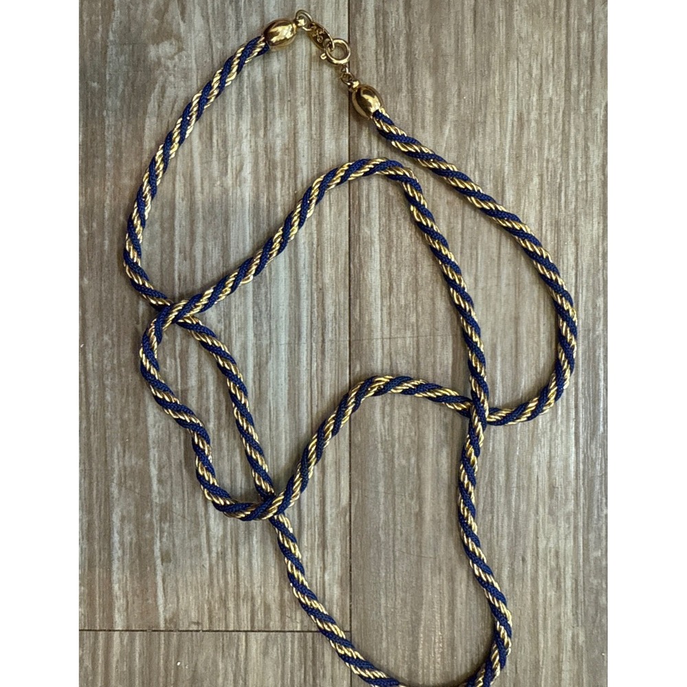 Vintage Trifari Chain Necklace Gold Tone Twist‎ Rope Blue 24" Classic Statement
